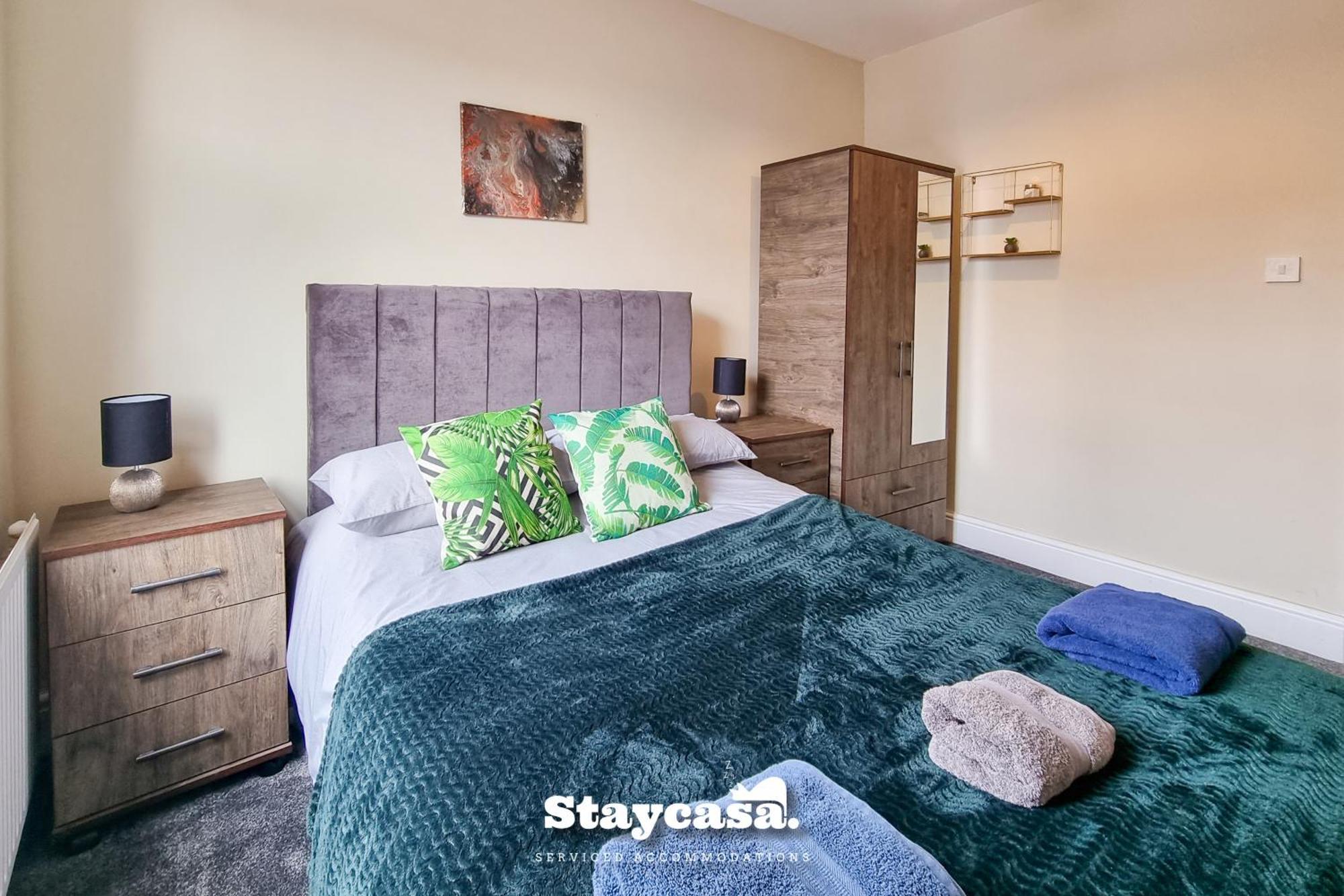 Clarence Co-Living - Private Room Self-Cater — Photos 3